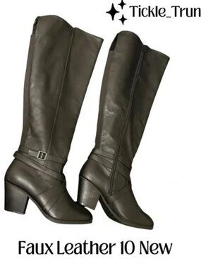 ⭐️ Faux Leather Boots - Black Size 10W